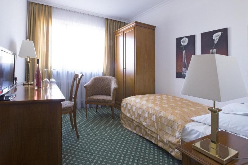 Neuwirt 3