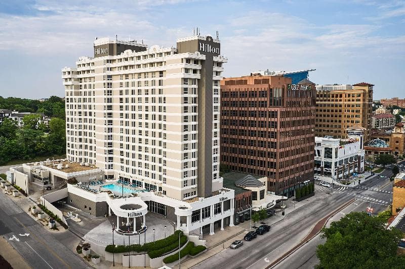Hilton Kansas City Country Club Plaza 2