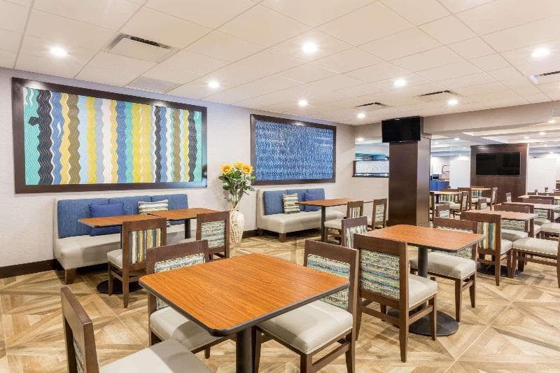 Wingate by Wyndham Convention Ctr Closest Universal Orlando 4