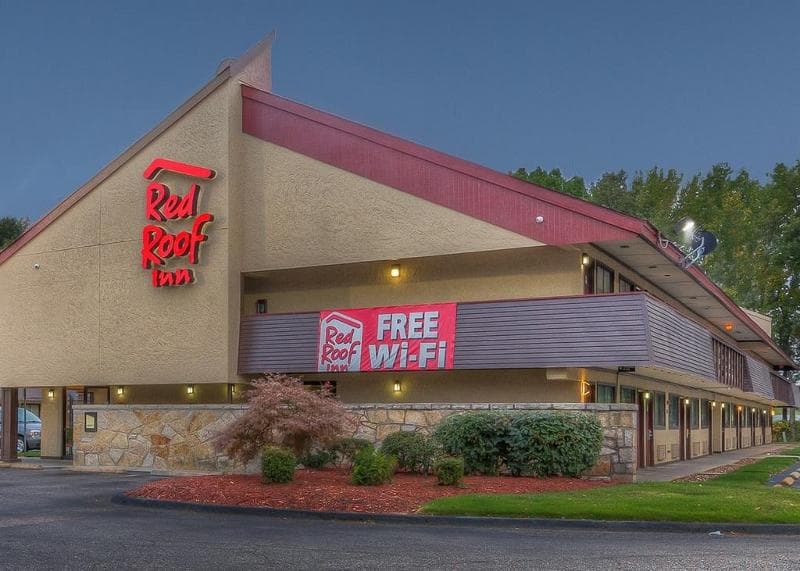 Red Roof Inn Memphis East 2