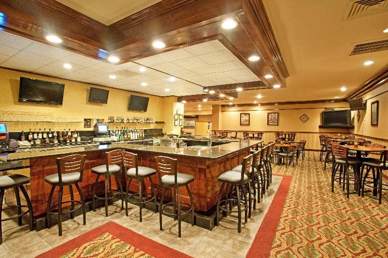 Delta Hotels Muskegon Downtown 4