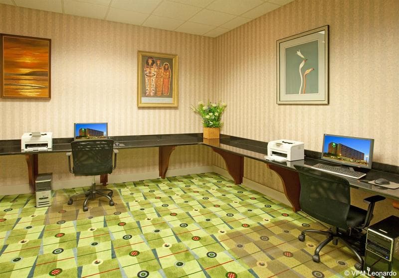 Delta Hotels Muskegon Downtown 3
