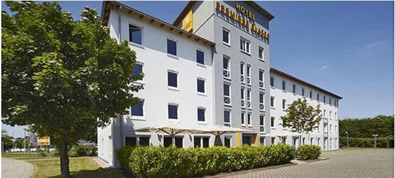 B&B HOTEL München-Putzbrunn photo 1