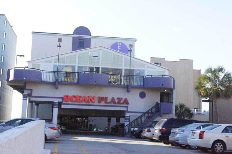 Ocean Plaza Motel 4