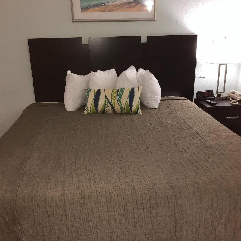 Ocean Plaza Motel 3