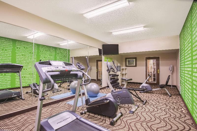Baymont by Wyndham Moss Point 2