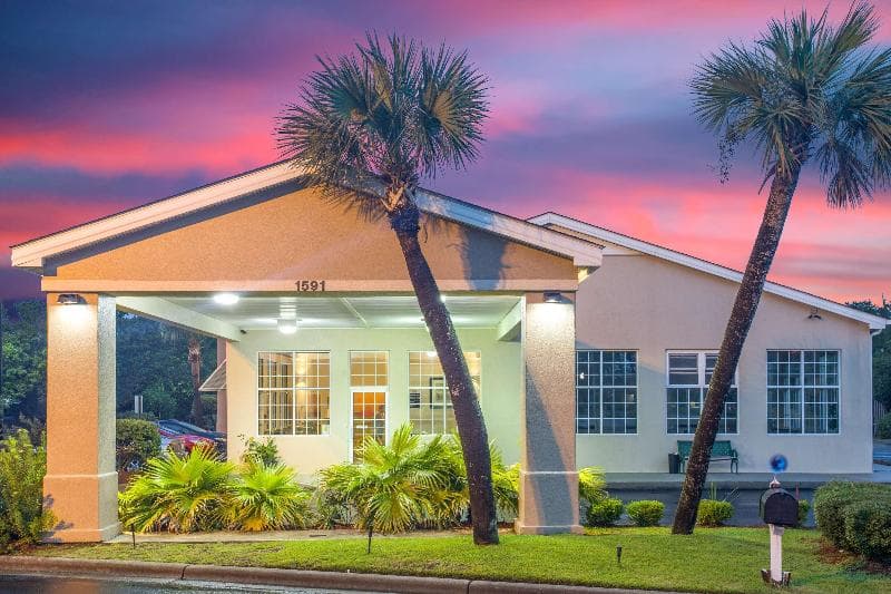 Surestay Hotel By Best Western North Myrtle Beach photo 1