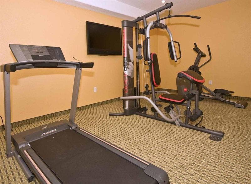 Magnolia Inn And Suites Olive Branch 4