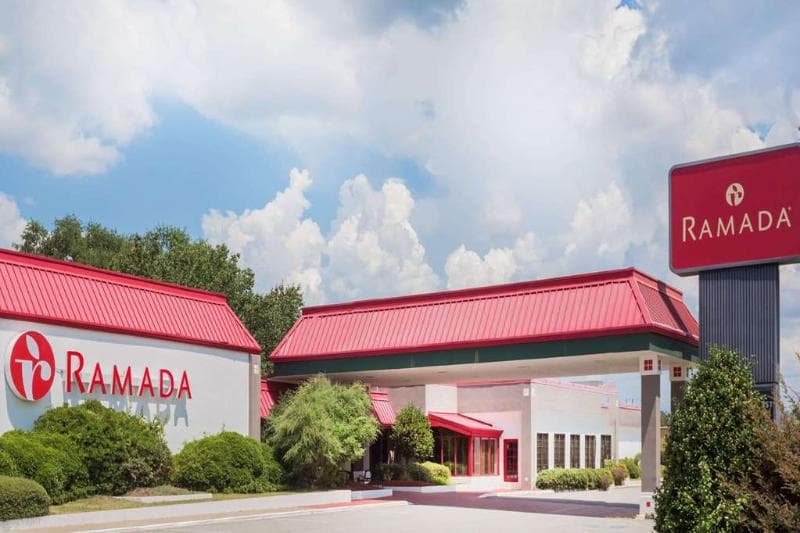 Ramada By Wyndham Perry Near Fairgrounds 2