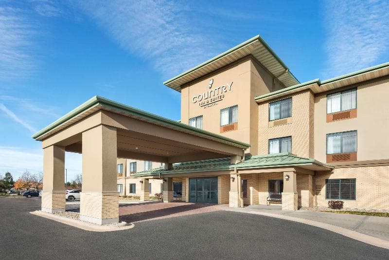 Country Inn & Suites by Radisson, Madison West, WI photo 1