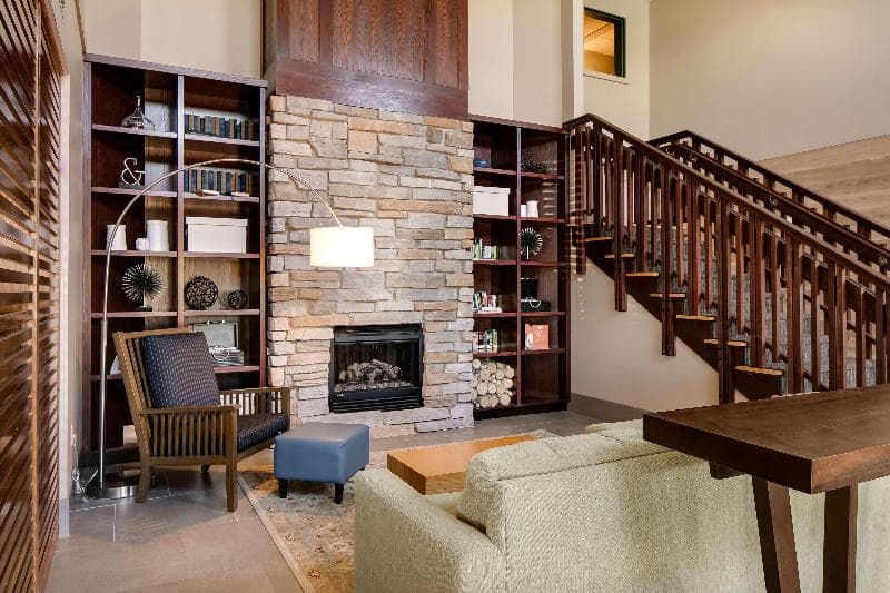 Country Inn & Suites by Radisson, Madison West, WI 3