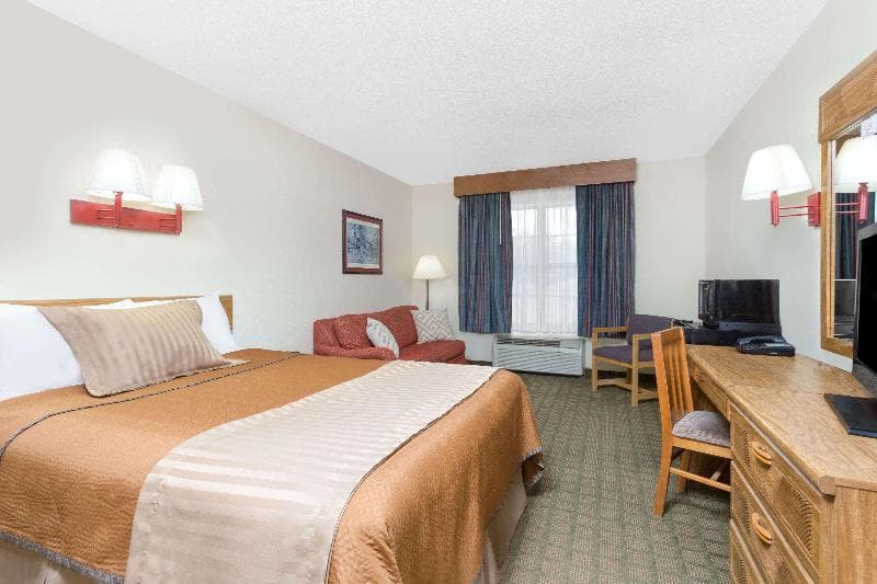 Travelodge by Wyndham Perry photo 1