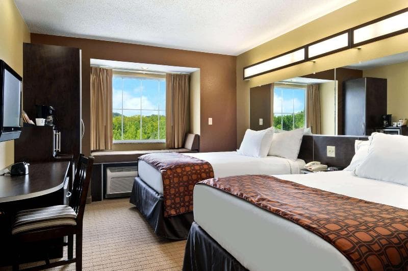 Microtel Inn & Suites By Wyndham Marietta photo 1