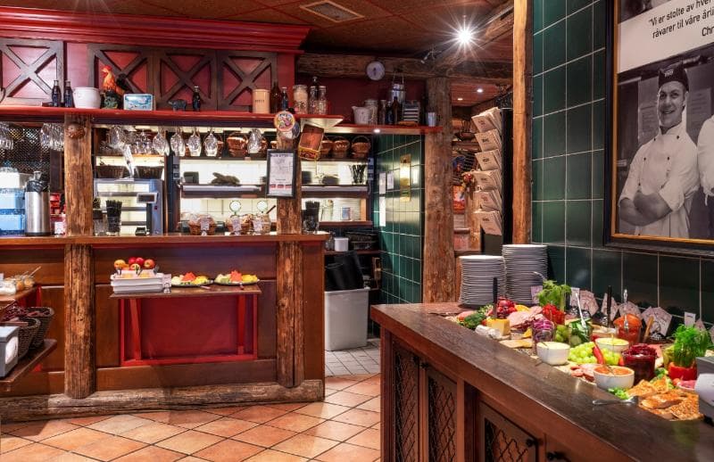 Thon Hotel Moldefjord 5