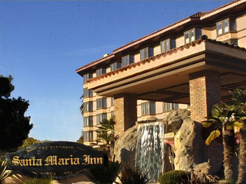 Historic Santa Maria Inn 2