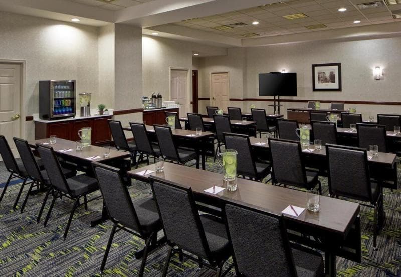 Residence Inn Milwaukee Downtown 4
