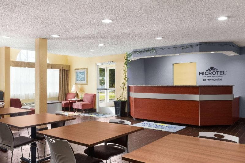 Microtel Inn & Suites By Wyndham Thomasville/High Point/Lexi 3