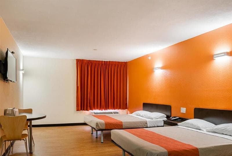 Motel 6 New Orleans - Near Downtown 4