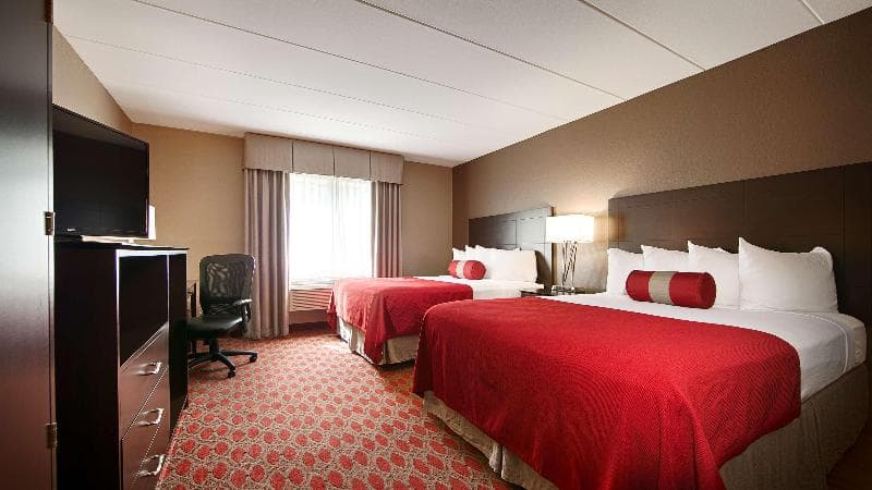 Baymont by Wyndham Brooklyn Center 4