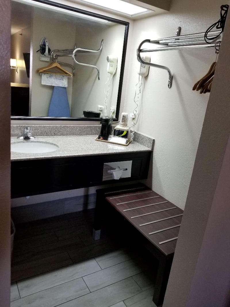 SureStay Hotel by Best Western Terrell 5