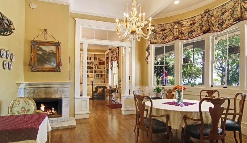 Inn At Depot Hill main
