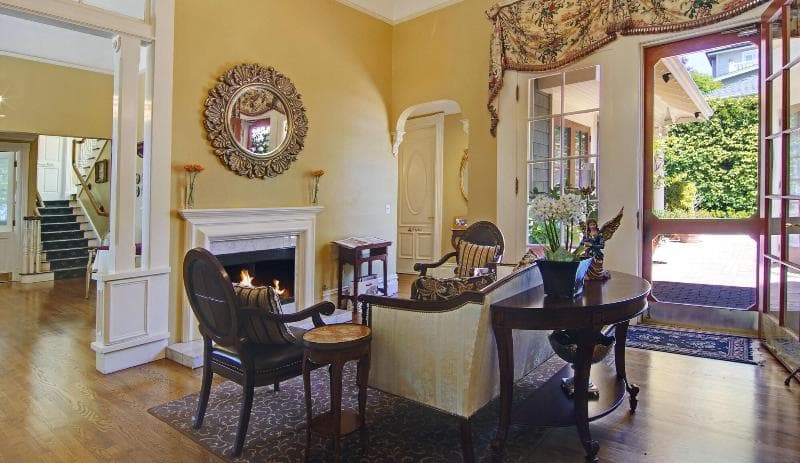 Inn At Depot Hill 5