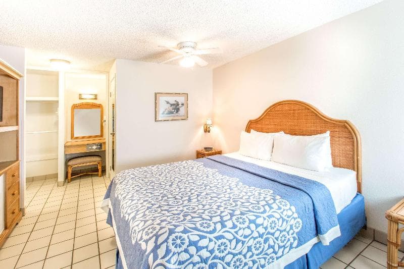 Days Inn by Wyndham Maui Oceanfront 3