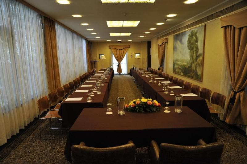 D'este photo 1