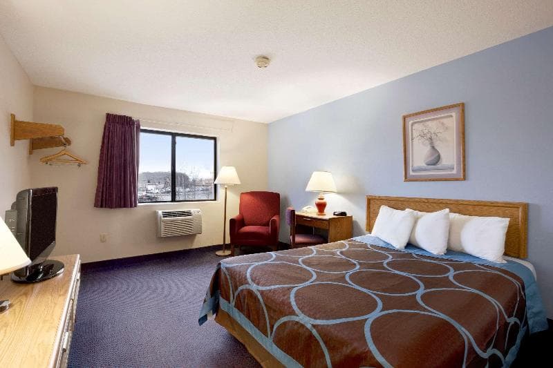 Super 8 By Wyndham Cromwell/Middletown 2