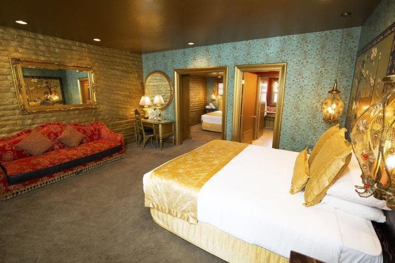Madonna Inn 5
