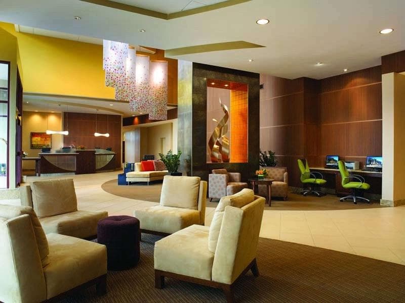 Sonesta Milwaukee West Wauwatosa 5