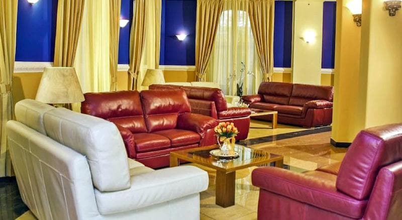 Da Vinci Hotel And Conventions 3