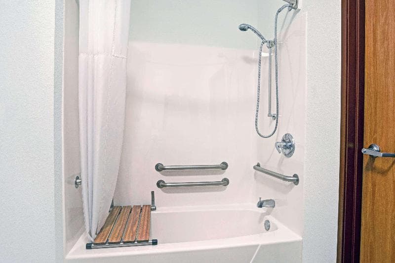 Blaine Town Inn & Suites 4