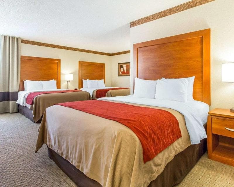 Comfort Inn Valentine 4