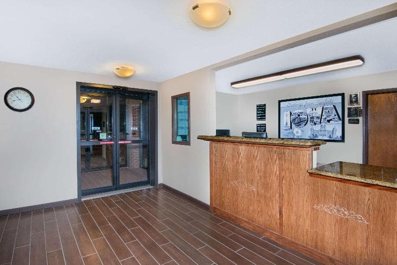 Super 8 By Wyndham Fairfield 2