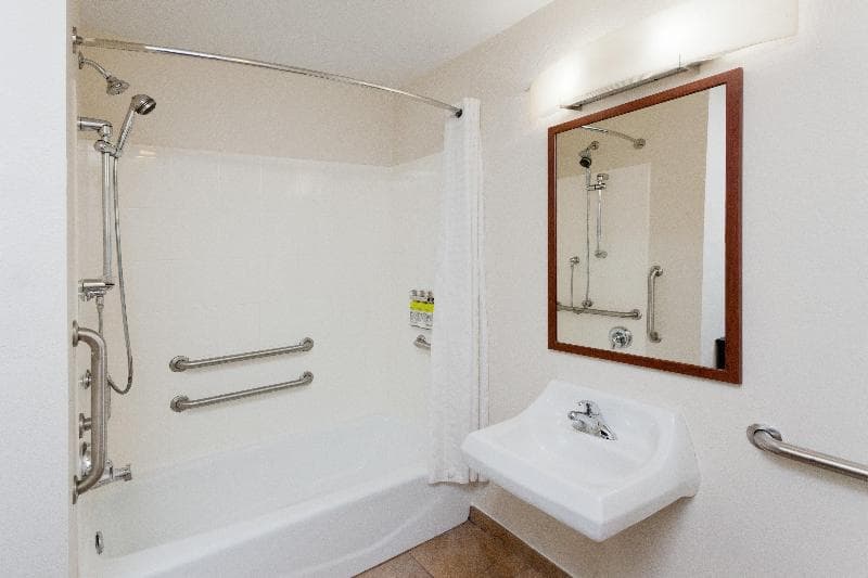 Candlewood Suites Eastchase Park photo 1