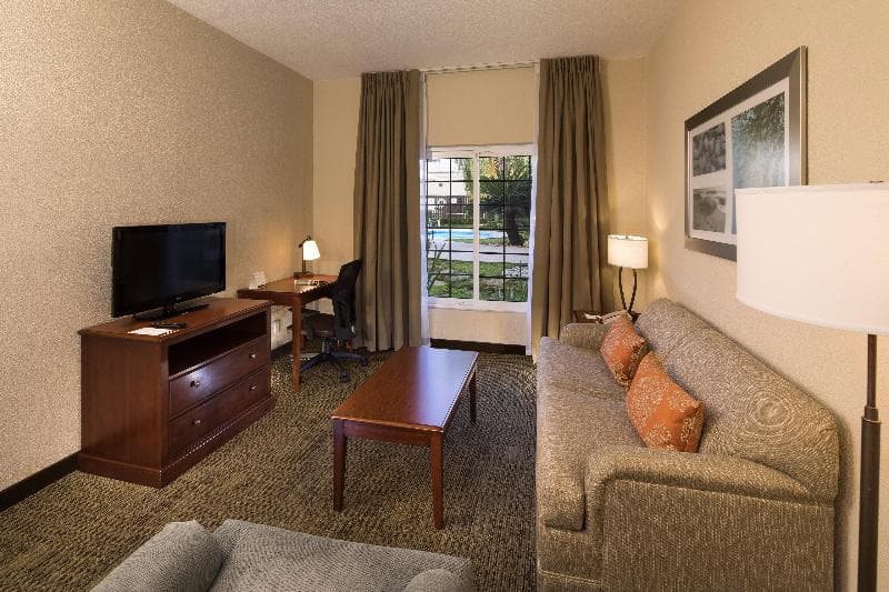 Staybridge Suites Monterrey / San Pedro 3