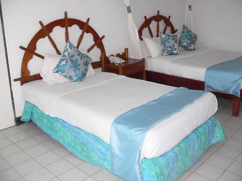 Plaza Beach Hotel 5