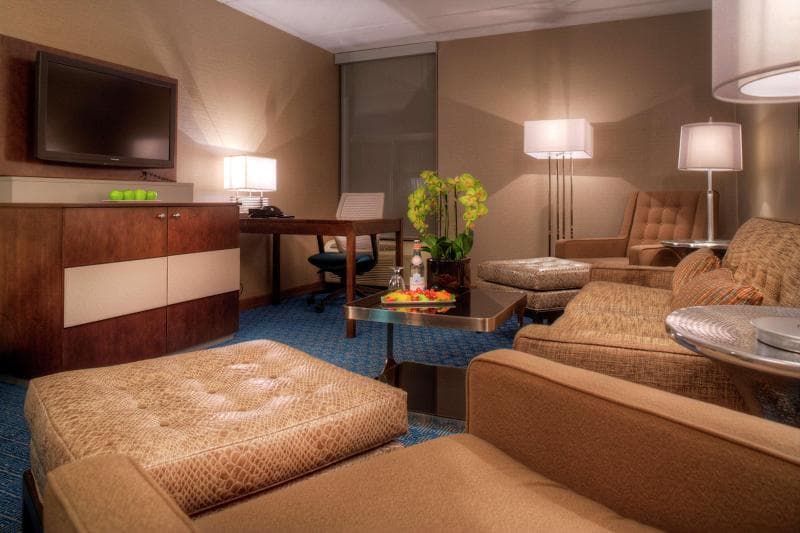 DoubleTree by Hilton Roseville Minneapolis 4