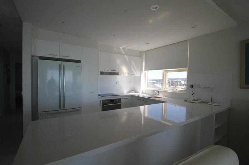 84 The Spit Holiday Apartments 4