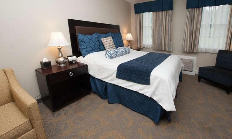 The Litchfield Inn, Bw Premier Collection 5