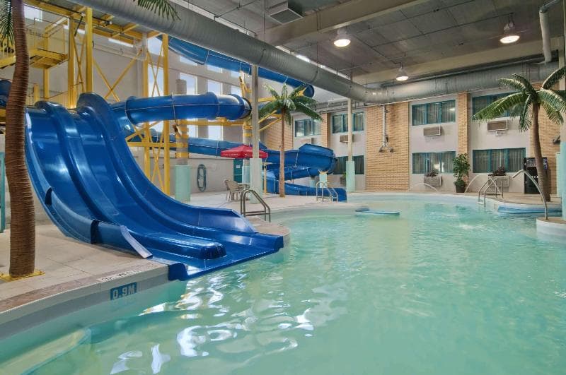 Travelodge By Wyndham Winnipeg 5