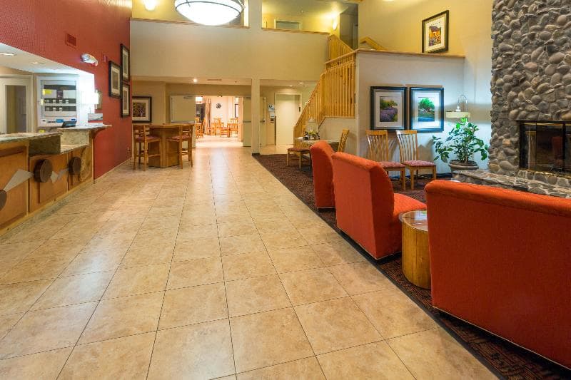 Holiday Inn Express Grants Pass 5