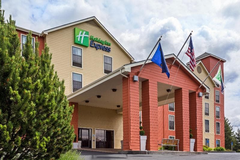 Holiday Inn Express Grants Pass 2