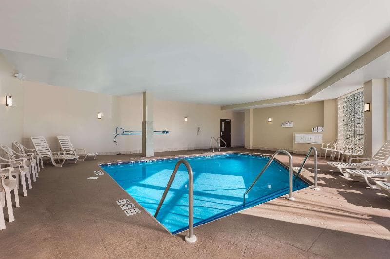 Hawthorn Suites By Wyndham Madison Fitchburg 5