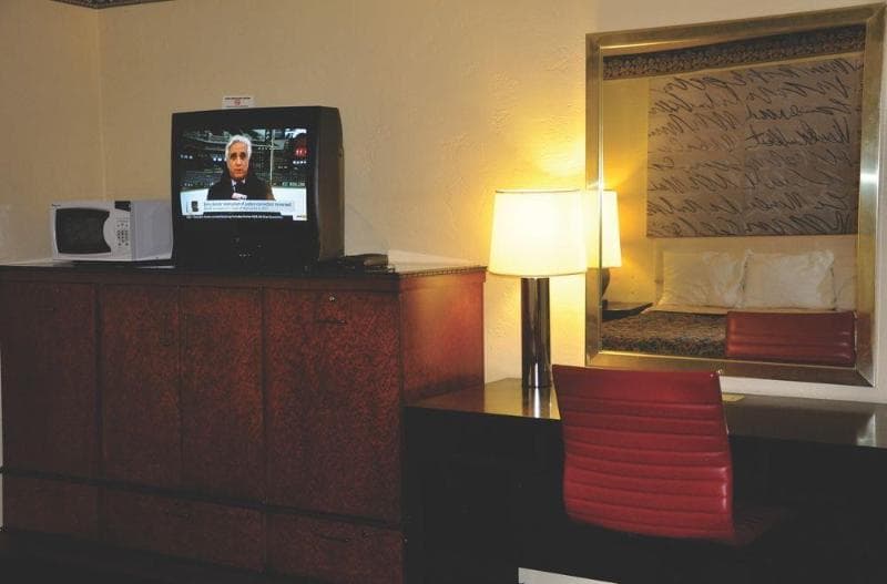 Travelers Inn Manteca main
