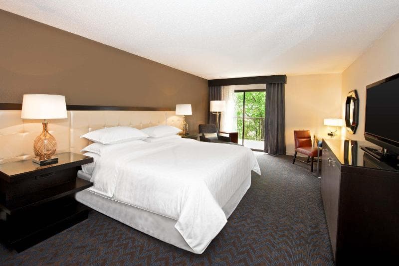 Sheraton Minneapolis West 4