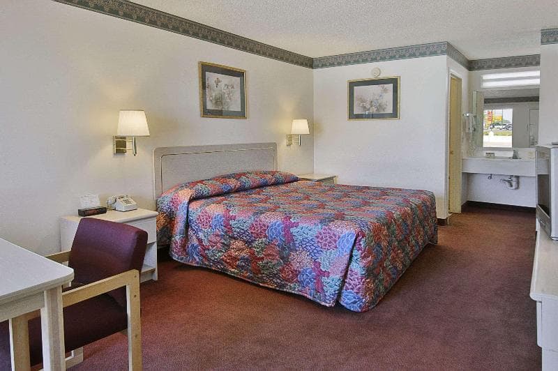 Days Inn By Wyndham Chipley 3