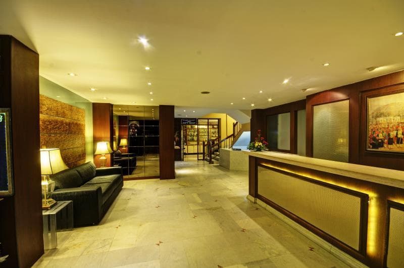 Hotel Roopa photo 1
