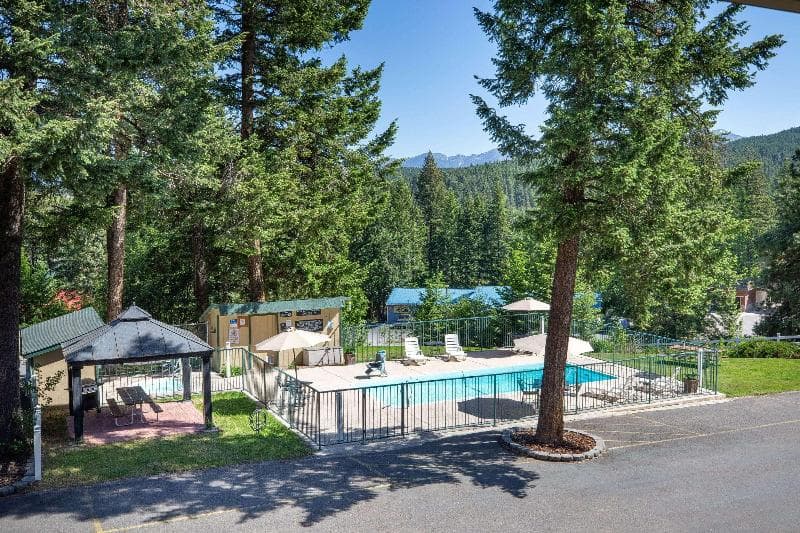 Timbers Motel Bigfork 4